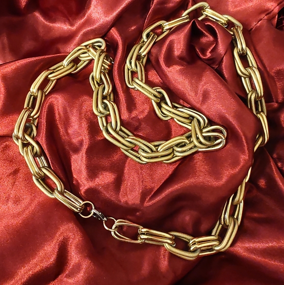 Source Unknown Jewelry - Alternating Matte & Polished Gold Tone Double Link 32 Inch Chain Necklace